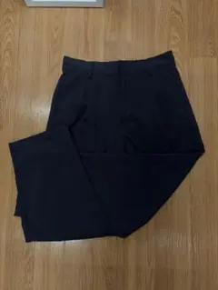 ネイビー プリーツ入り スラックス