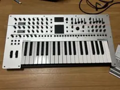 Roland GAIA2 ケース付きのサムネイル