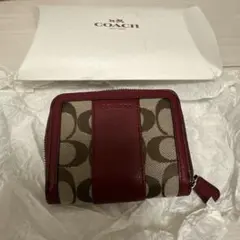 COACH バーガンディ 二つ折り財布