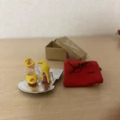 バービー クリスチャンルブタン コラボ　靴　イエロー　シューズコレクション