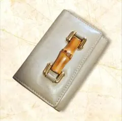 GUCCI ベージュ レザー キーケース バンブー6連