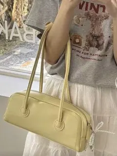 イエロー ショルダーバッグ