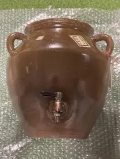 常滑甕 焼酎サーバー 金属バルブ付き 常滑甕 焼酎サーバー 金属バルブ付き - メルカリ