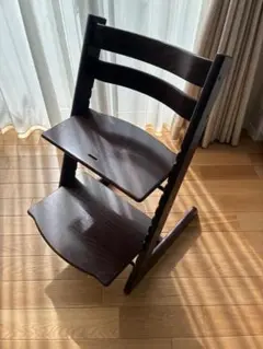 STOKKE（ストッケ）Tripp Trapp（トリップトラップ）　ブラウン