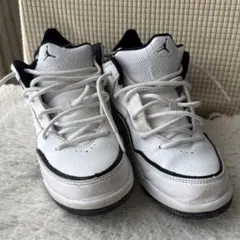 NIKE ジョーダン　スニーカー　22㎝