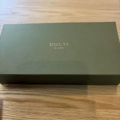 GILTY COUTURE iPod Shuffle 2G ゴールドケース - メルカリ