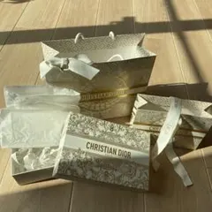 Dior ギフトボックス　ショッパー