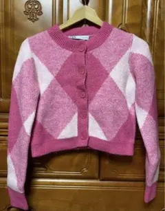 Zara ピンクショートカーディガン