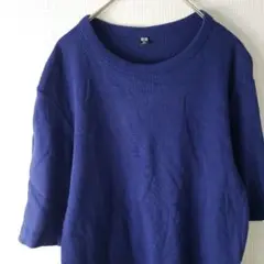 E44　ぴ　UNIQLO　トップス