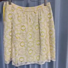 Chesty 花柄レース ひざ丈スカート イエローのサムネイル