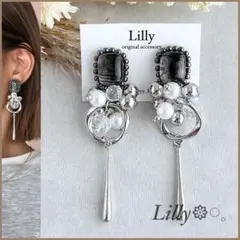 #937 大ぶり/ビーズ刺繍/シルバー/パール/揺れる/ハンドメイドピアス