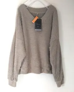 新品大きいサイズわたしの7DaysClosetベージュシャギーVネックニットLL
