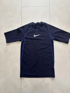 Nike ラッシュガード ネイビー 半袖150