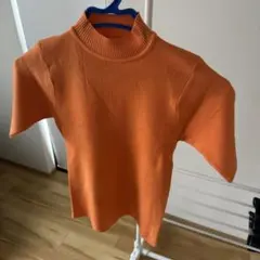 オレンジ 半袖ニット