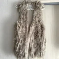 GYDA ジェイダ　エコファーベスト　ベージュ