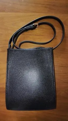 ミニショルダー スマホポーチ 牛革 小さめ 軽量