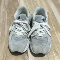 New Balance グレー スニーカー
