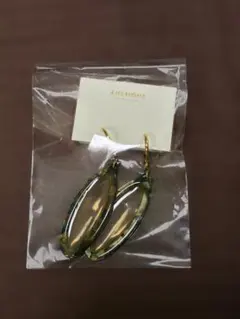ANEMONE グリーン・ゴールド イヤリングのサムネイル