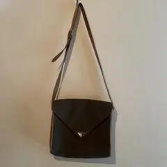 Yves Saint Laurent イブサンローラン　ショルダーバック