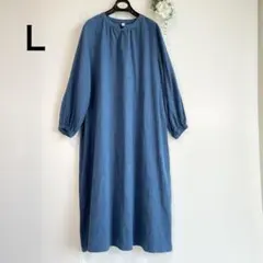 ターコイズブルー　長袖シャツワンピース　チュニック　花柄　刺繍　ロング　Ｌ