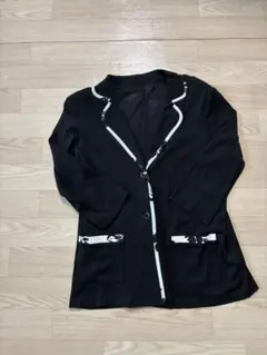 黒のテーラードジャケット M