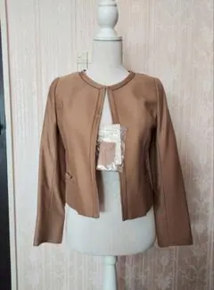 定価17800円新品タグ付き カールパークレーン キャメルノーカラージャケット