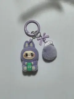 ラブブのぬいぐるみキーホルダー