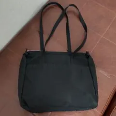 ミッシェル　クラン　ナイロン　ジッパー付きトートバッグ