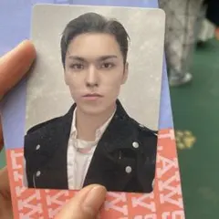 バーノン SEVENTEEN HOLIDAY 会員更新特典