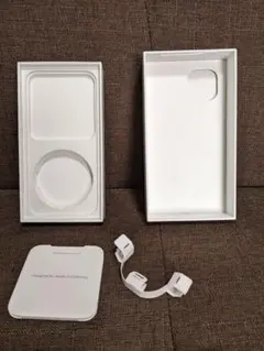 Apple iPhone 14 空箱