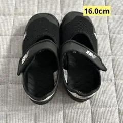 ニューバランス　サンダル黒(16.0)