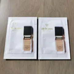 クレドポーボーテ タンフリュイドエクラ ナチュレル ファンデーションオークル10