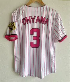 只今10%お値下げ　超美品　総刺繍阪神タイガースピンクユニフォーム 阪神 タイガース 刺繍 ピンク ユニフォーム NPB プロ野球 グッズ