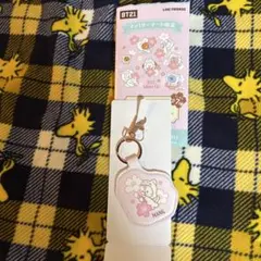 BT21 ファミマ限定合成皮革キーホルダー　MANG ②