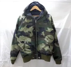 A BATHING APE✖️UNDEFEATED コラボ シャーク パーカー A BATHING APE✖️UNDEFEATED コラボ シャーク パーカー 限定