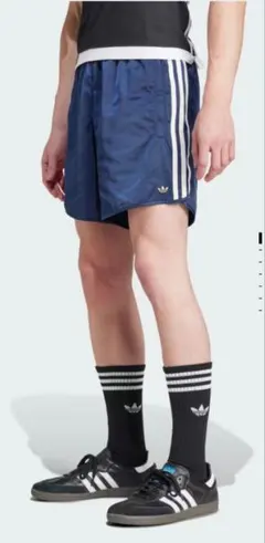 adidas ネイビー 3本ライン ショートパンツ
