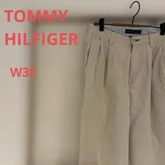 ツータック チノパン