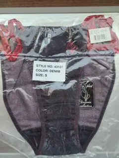 Item thumbnail for item 687c1eed-e2dd-4030-9d06-baedc67c521a