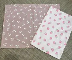 ランチマット　ランチョンマット セット　入園準備　女の子　いちご　40 50