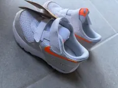 Nike Air Max スニーカー ホワイト/オレンジ