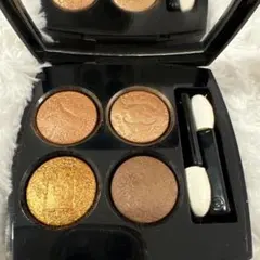CHANEL シャネアイシャドウ　937