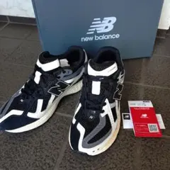 New Balance U1906NC ブラック/ホワイト 24cm