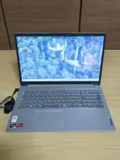 IdeaPad 1 Ryzen 3・8GBメモリ・256GBSSD 15ADA7
