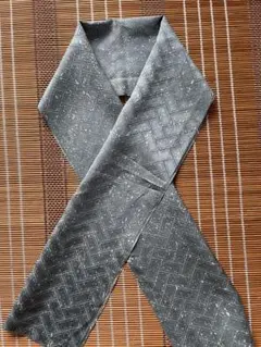 半衿　網代文様 飛び散らし模様 絞りブルーグレー ハンドメイド　正絹のサムネイル
