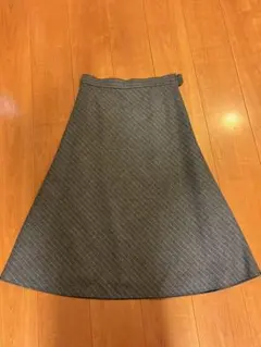 グレー ストライプ フレアスカート