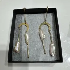 Item thumbnail for item a9e313c7-91ba-4146-8d53-236b0412d324