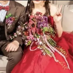 ウェディングブーケ　アーティフィシャル 結婚式 ブートニア　花嫁　前撮り　レッドのサムネイル