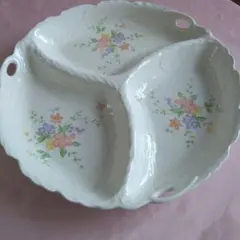 花柄三つ仕切り陶器皿