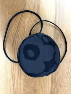 marimekko Unikko ショルダーバッグ ネイビーのサムネイル