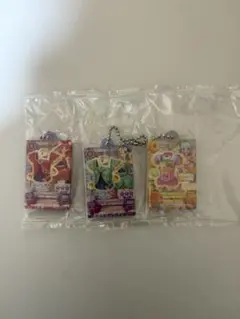 アイカツ だれでもアクリルチャーム2、3個セット